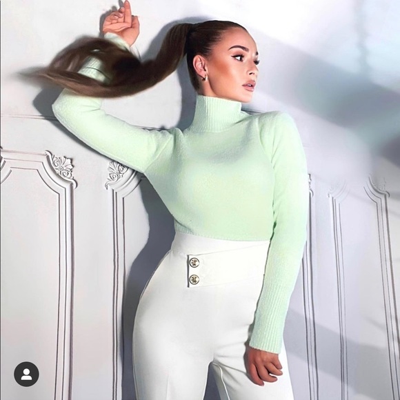 Zara bundle of two pants buttoned high waisted pants - Picture 6 of 12